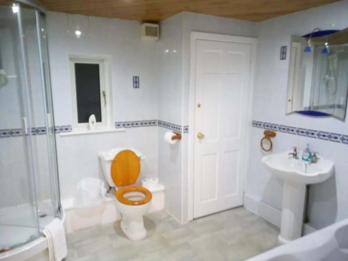 City Centre Rooms - Castle Barns Edinburgh