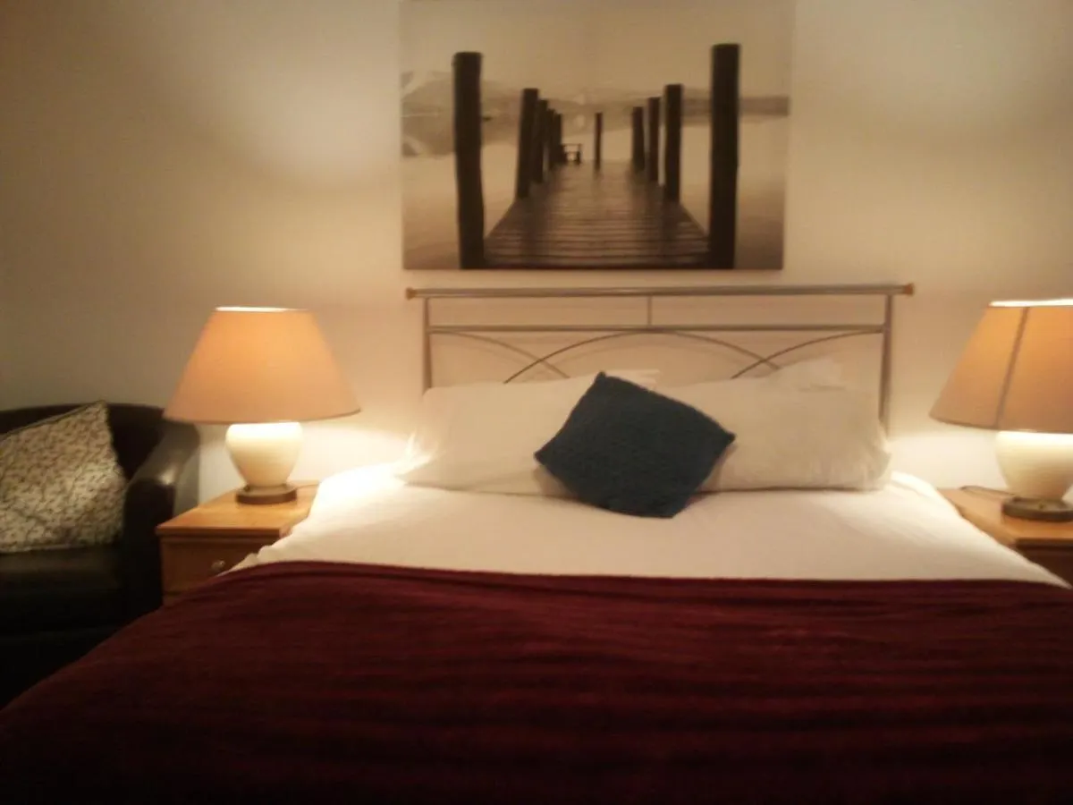 City Centre Rooms - Castle Barns Edinburgh